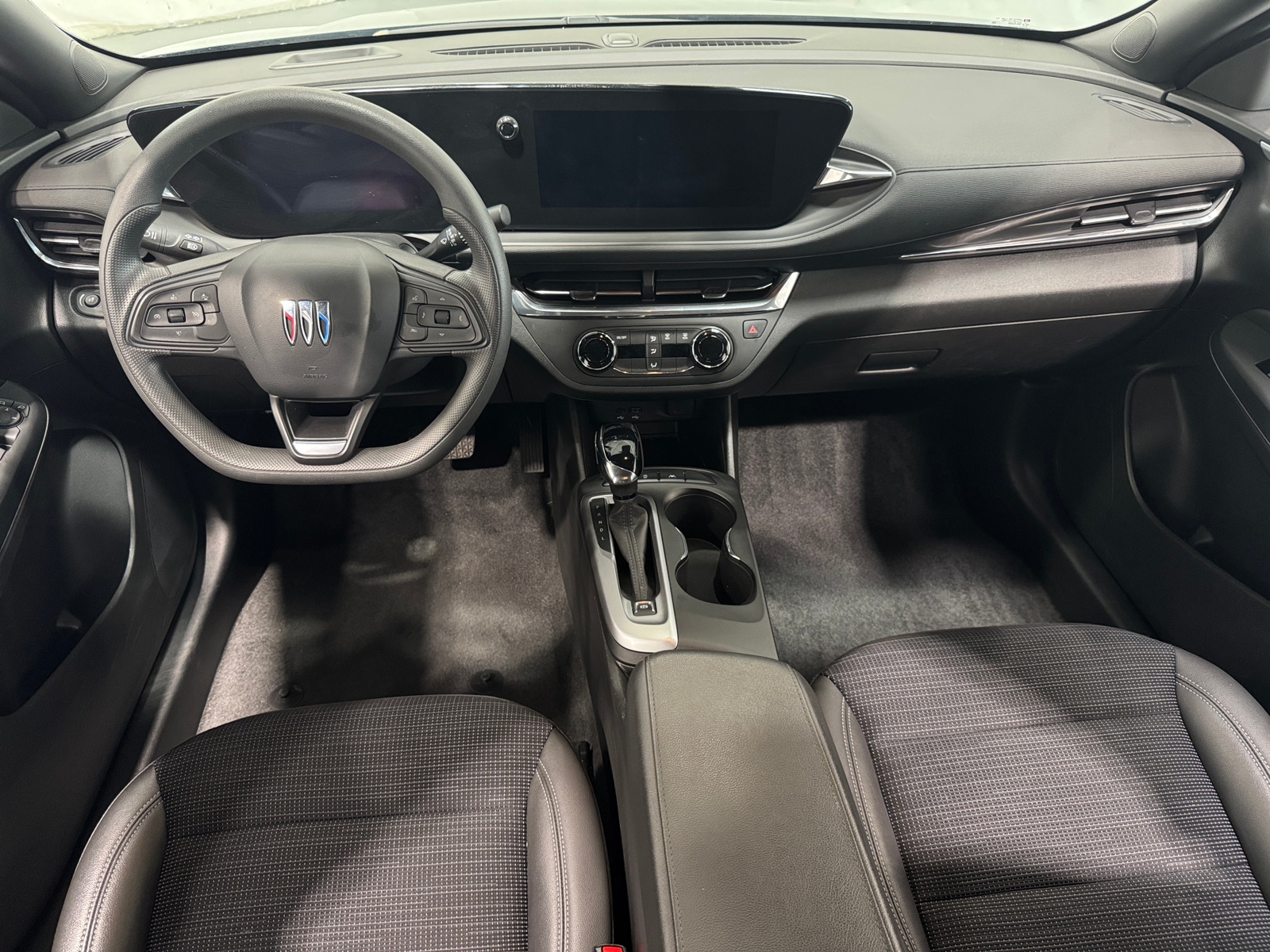 Thumbnail: 2025 Buick Envista - 3