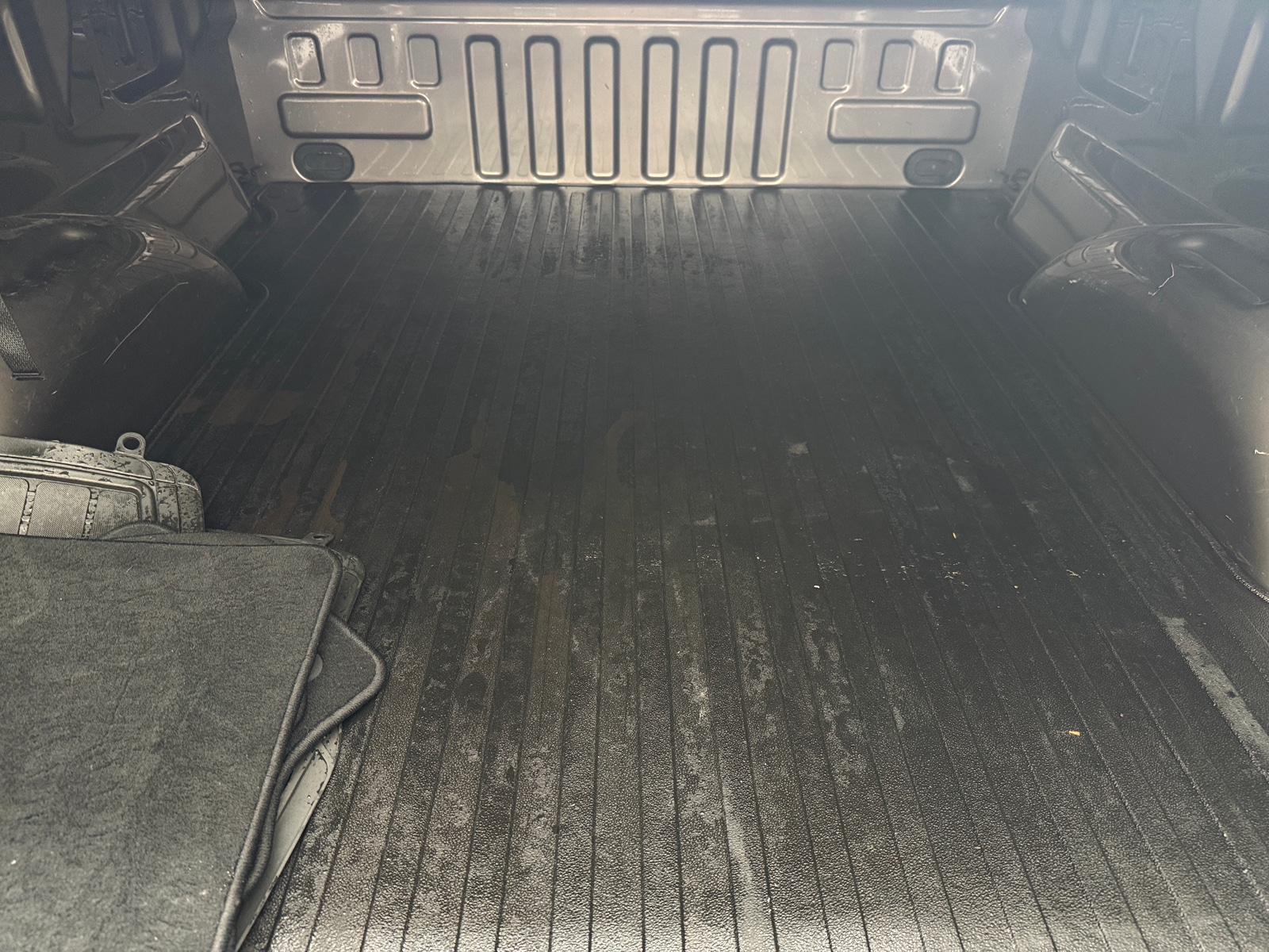 Thumbnail: 2018 Ford Econoline - 7