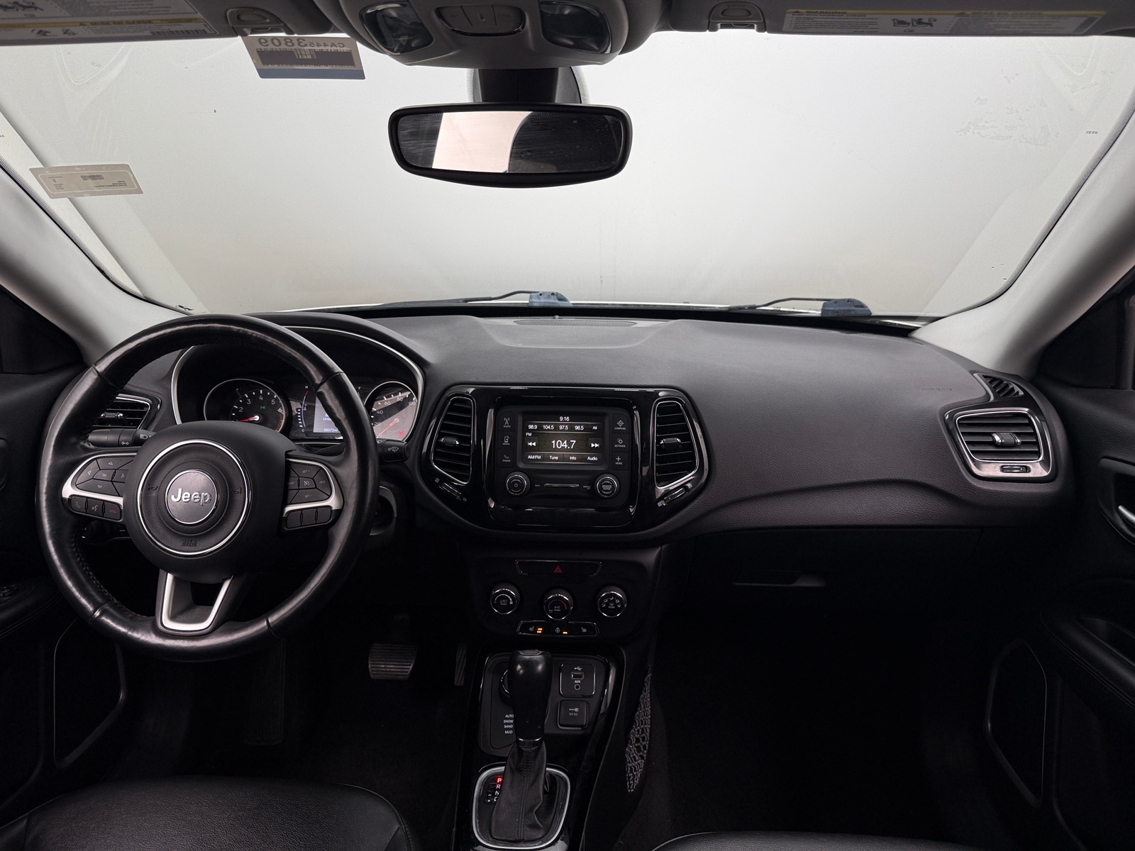 Thumbnail: 2018 Jeep Compass - 3