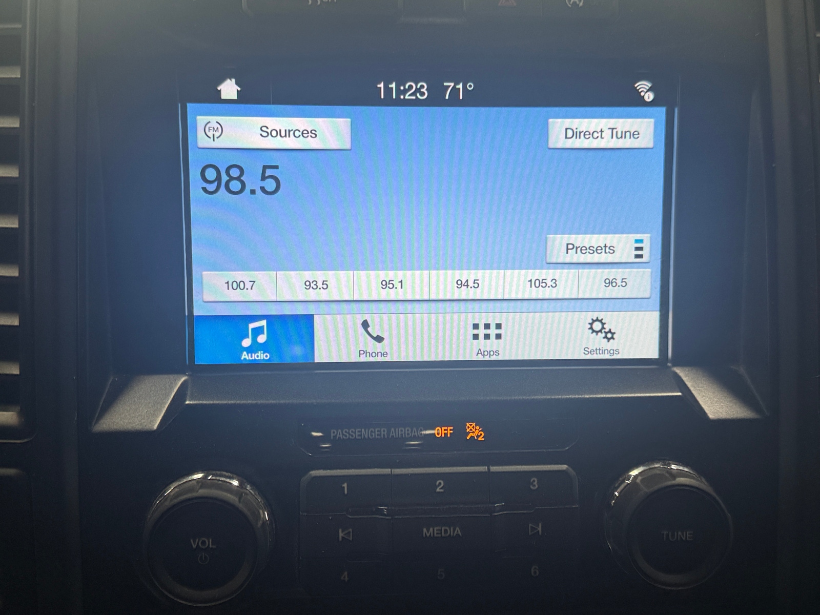 Thumbnail: 2018 Ford Econoline - 4