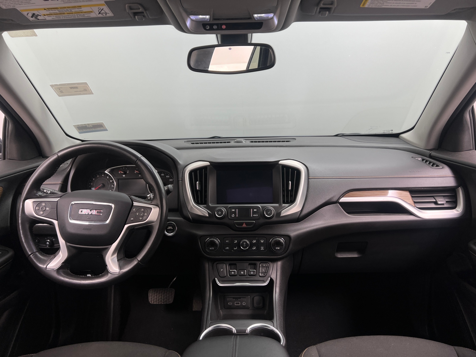 Thumbnail: 2019 GMC Terrain - 3