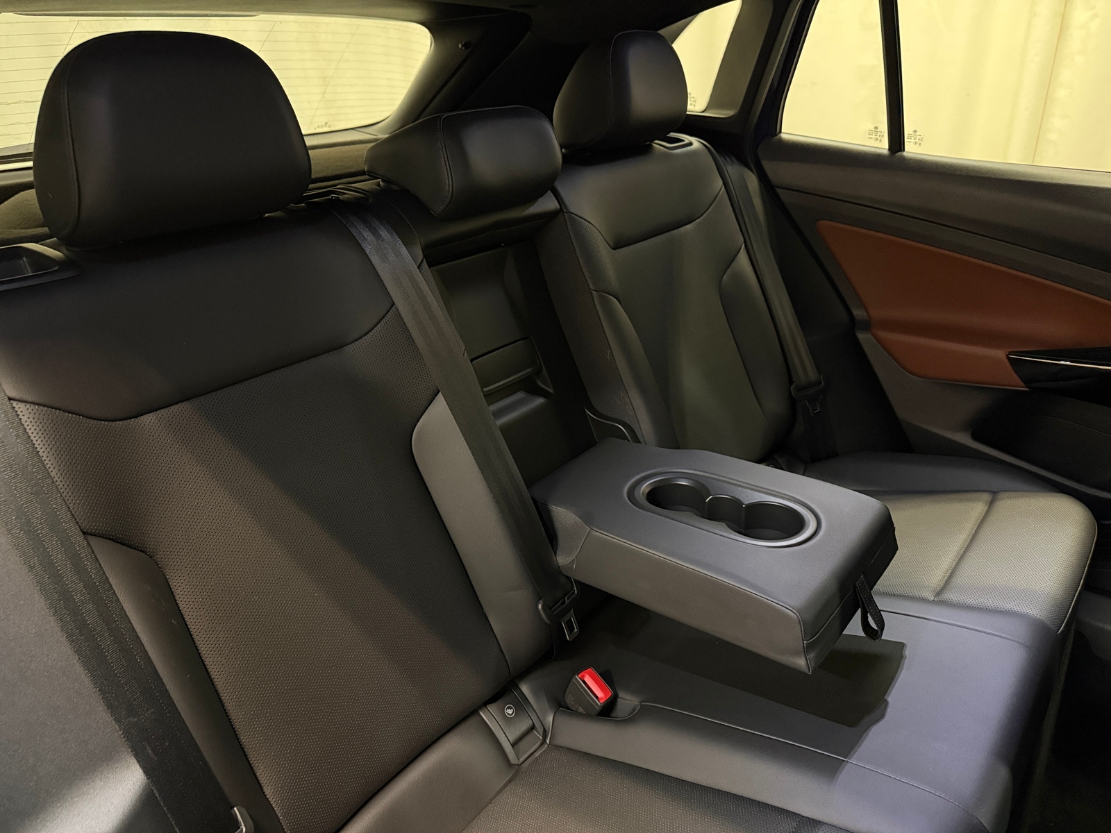 Thumbnail: 2021 Volkswagen ID.4 - 5