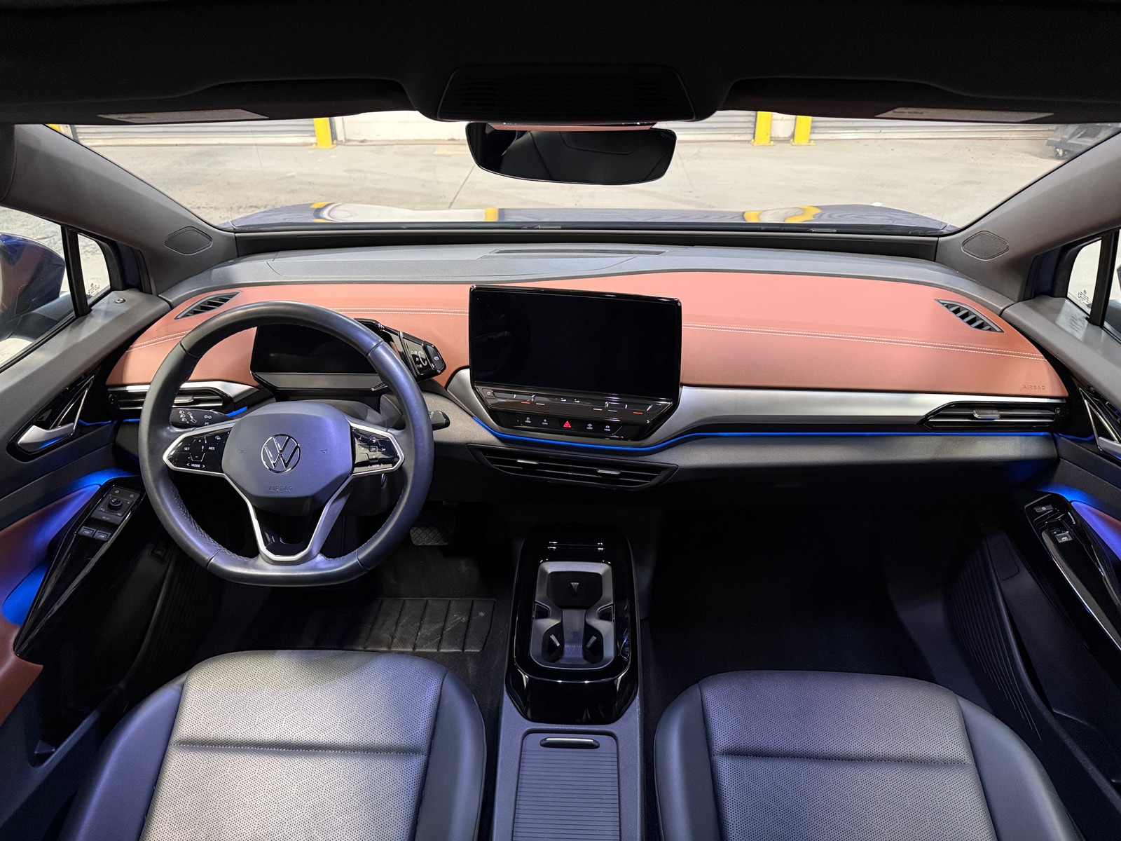 Thumbnail: 2021 Volkswagen ID.4 - 2
