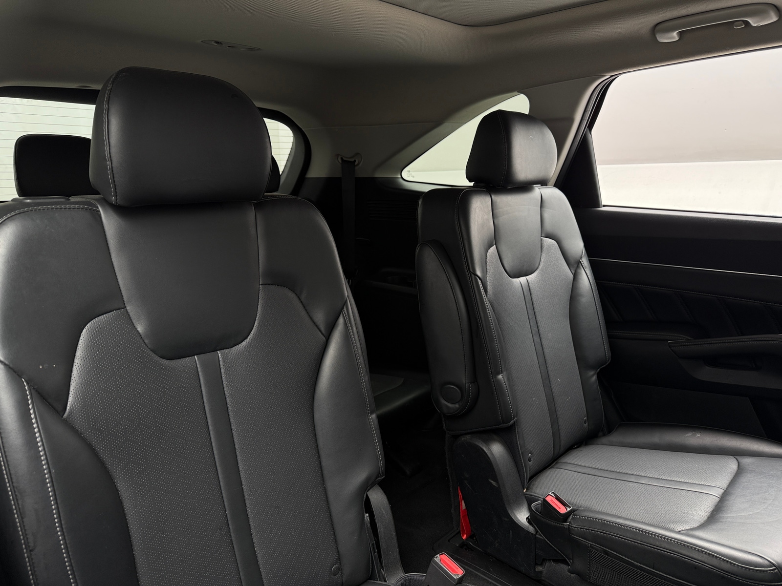 Thumbnail: 2021 Kia Sorento - 5