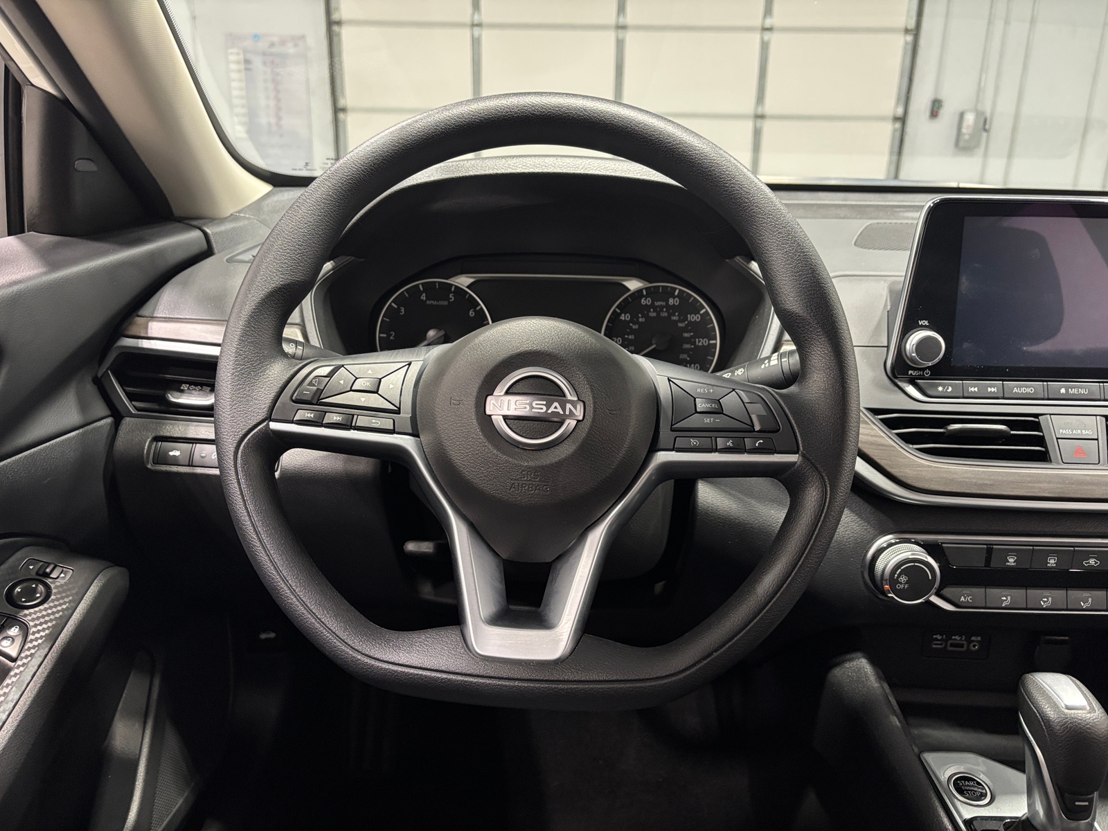 Thumbnail: 2025 Nissan Altima - 5