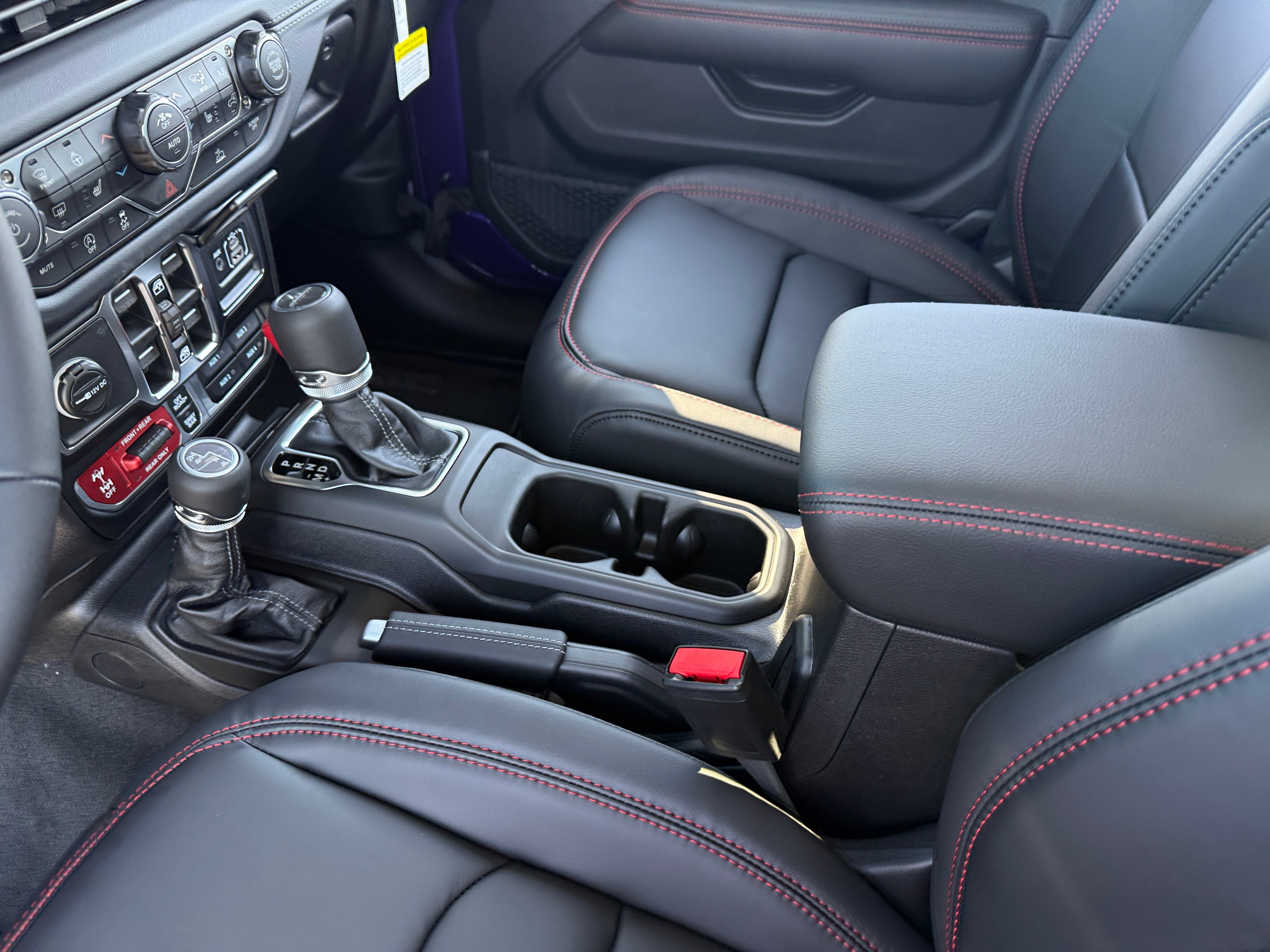 2026 Jeep Gladiator Rubicon - Photo 6