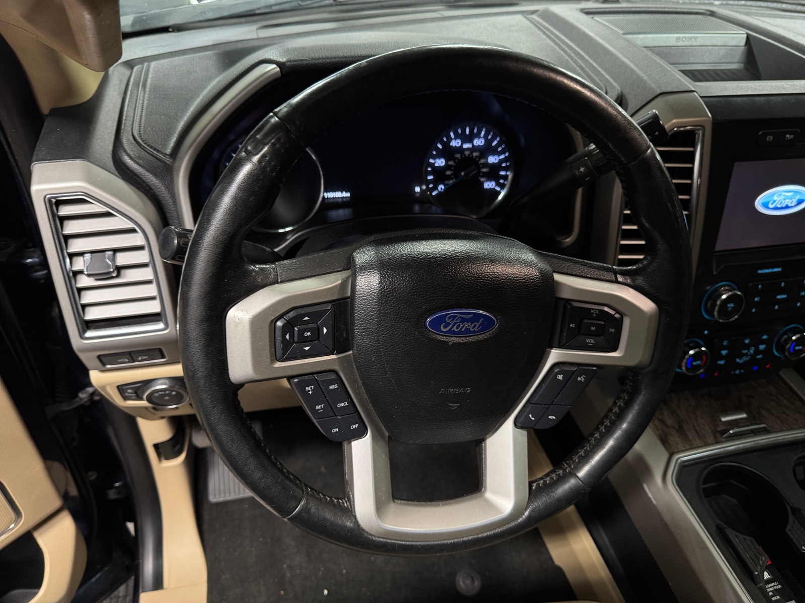 Thumbnail: 2017 Ford Econoline - 4