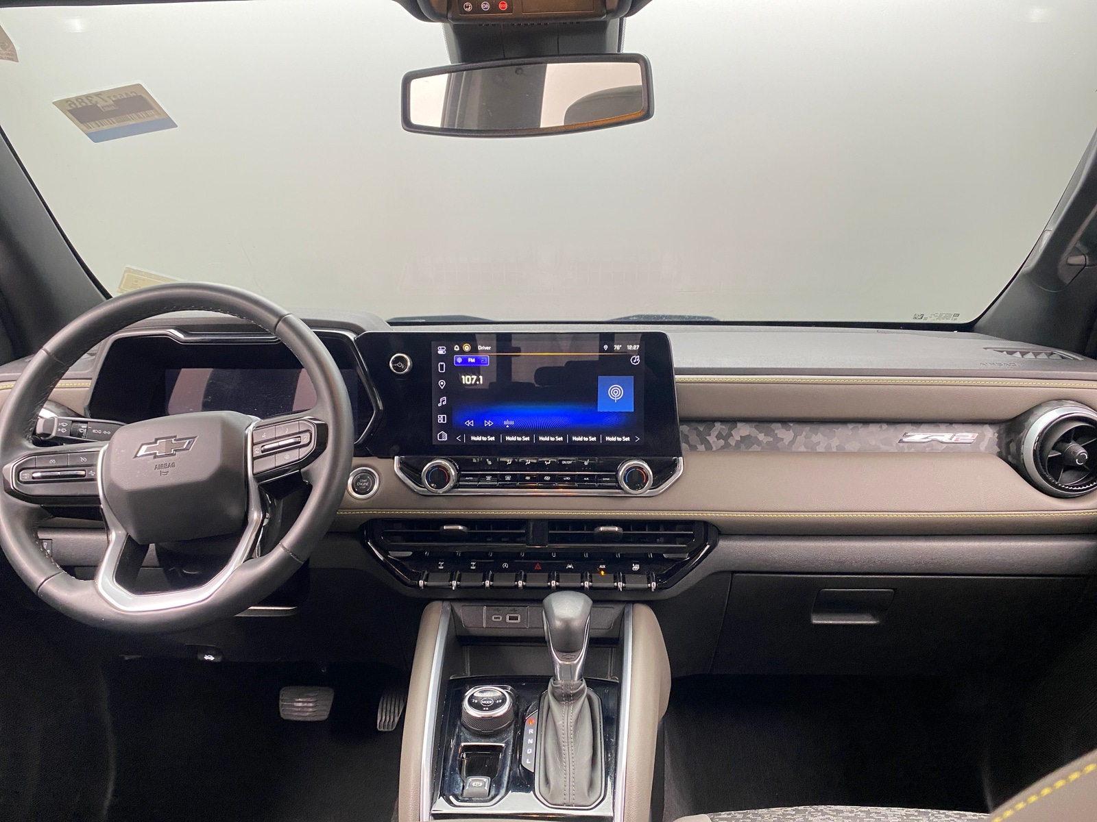 Thumbnail: 2024 Chevrolet Colorado - 3