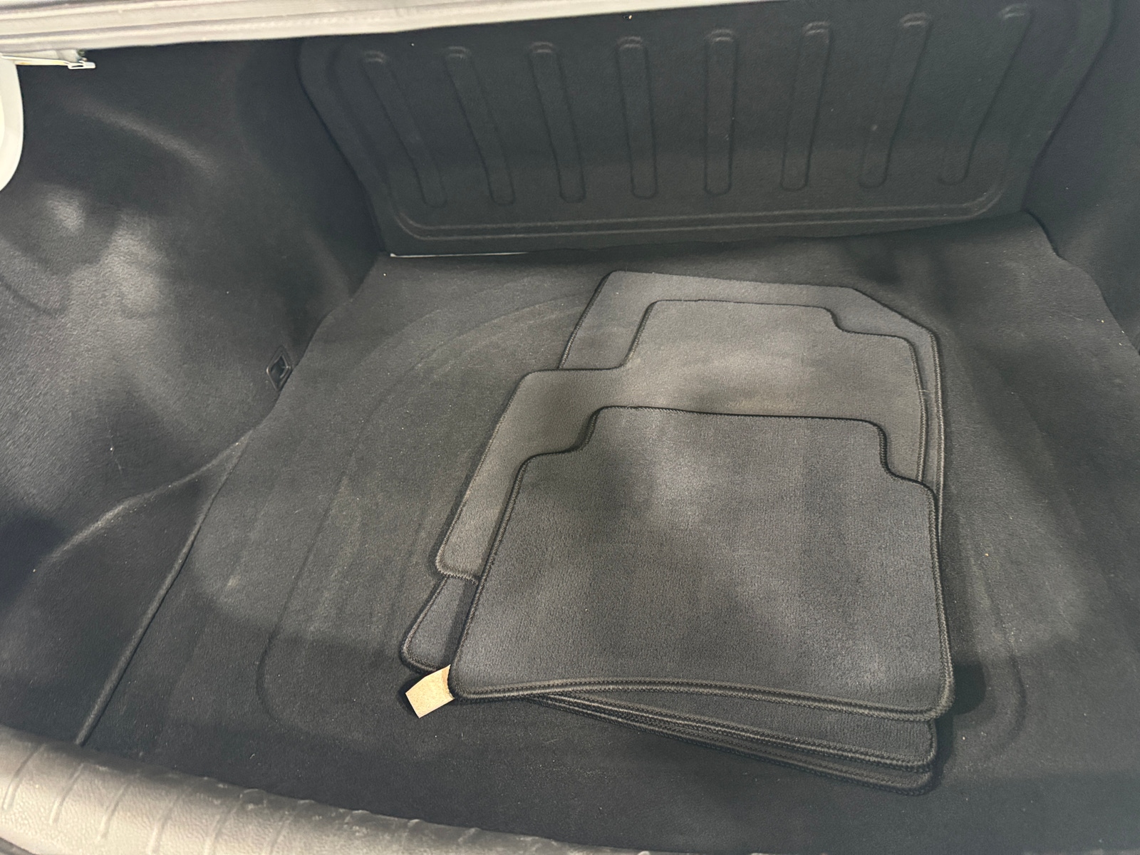 Thumbnail: 2022 Kia Rio - 7