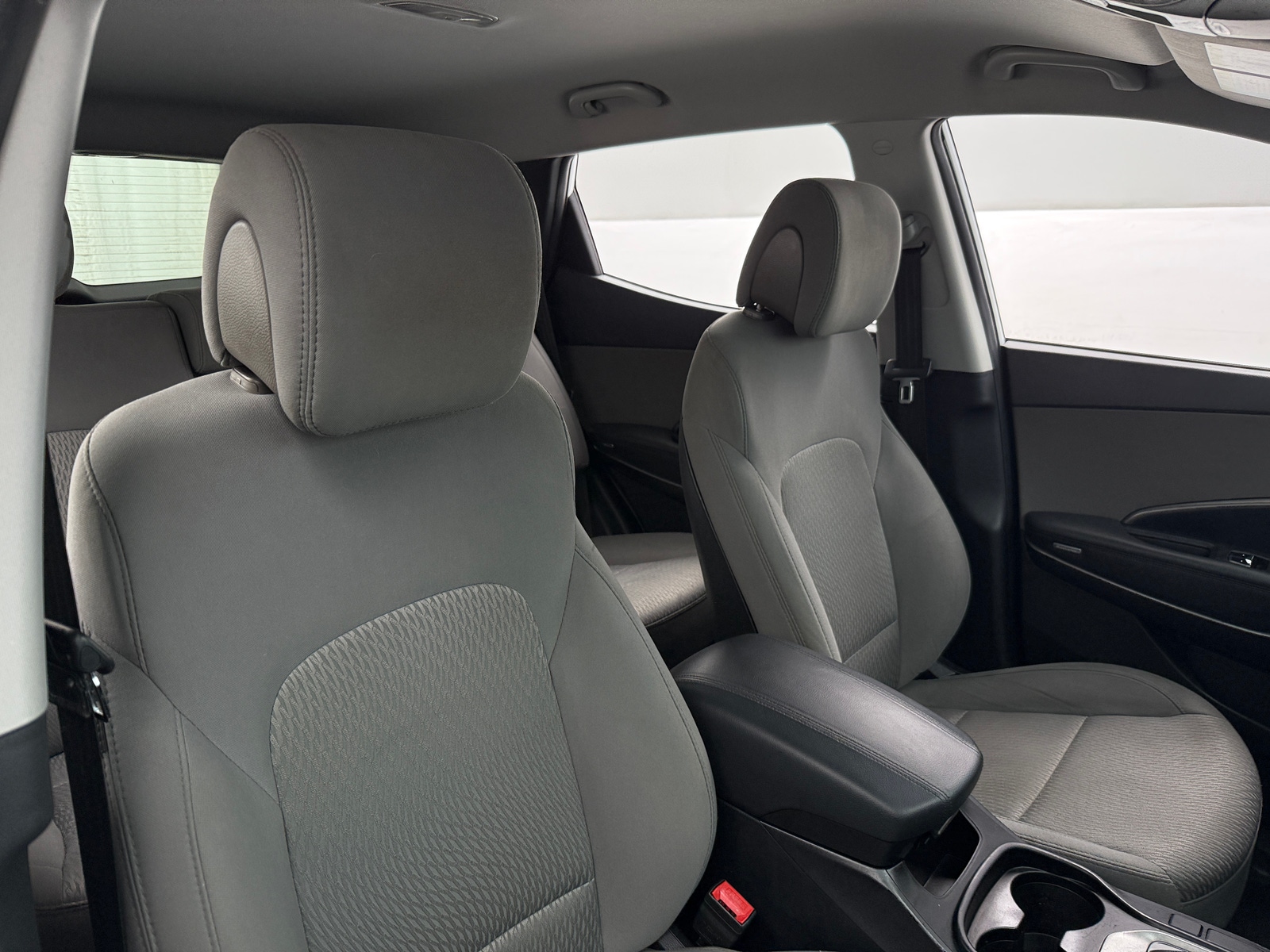 Thumbnail: 2018 Hyundai Santa Fe - 2
