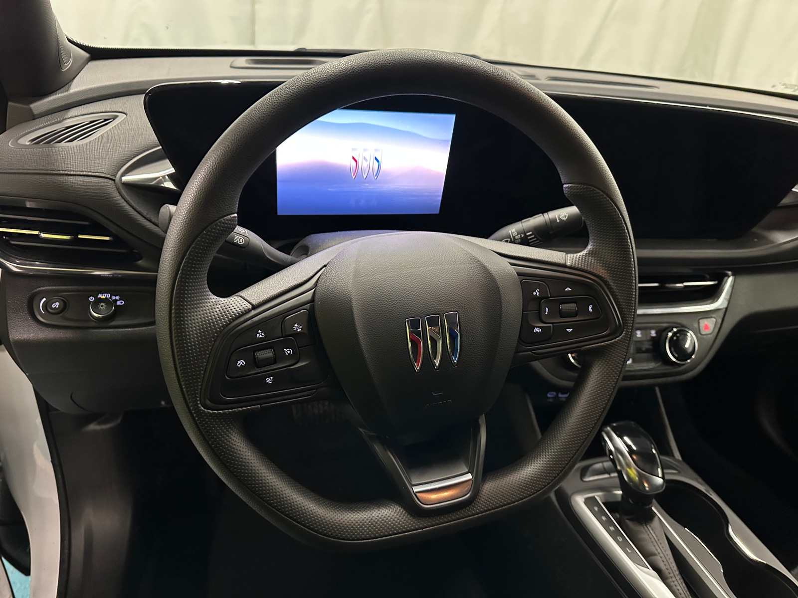 Thumbnail: 2025 Buick Envista - 5