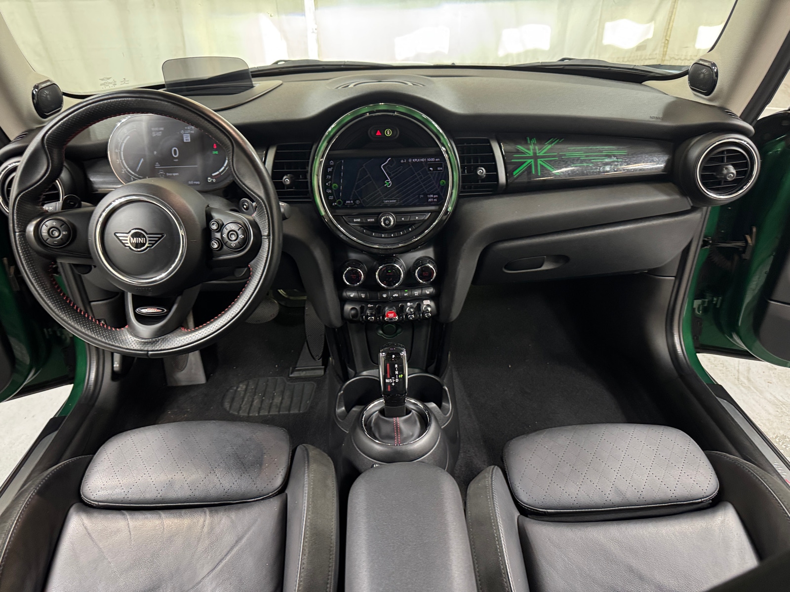 Thumbnail: 2021 MINI Cooper Hardtop - 2