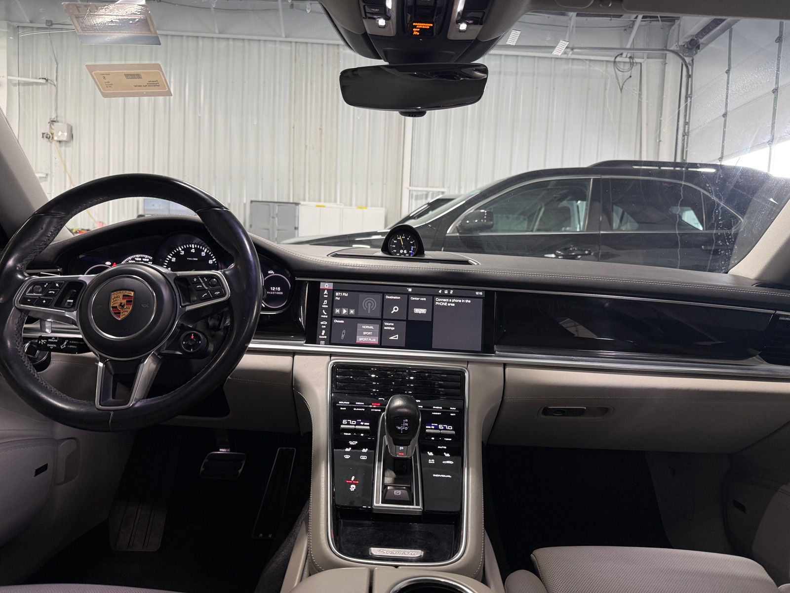 Thumbnail: 2018 Porsche Panamera - 2