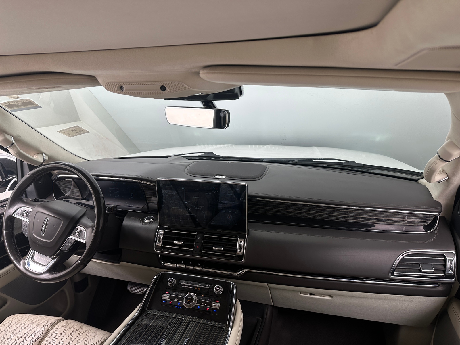 Thumbnail: 2022 Lincoln Navigator - 2