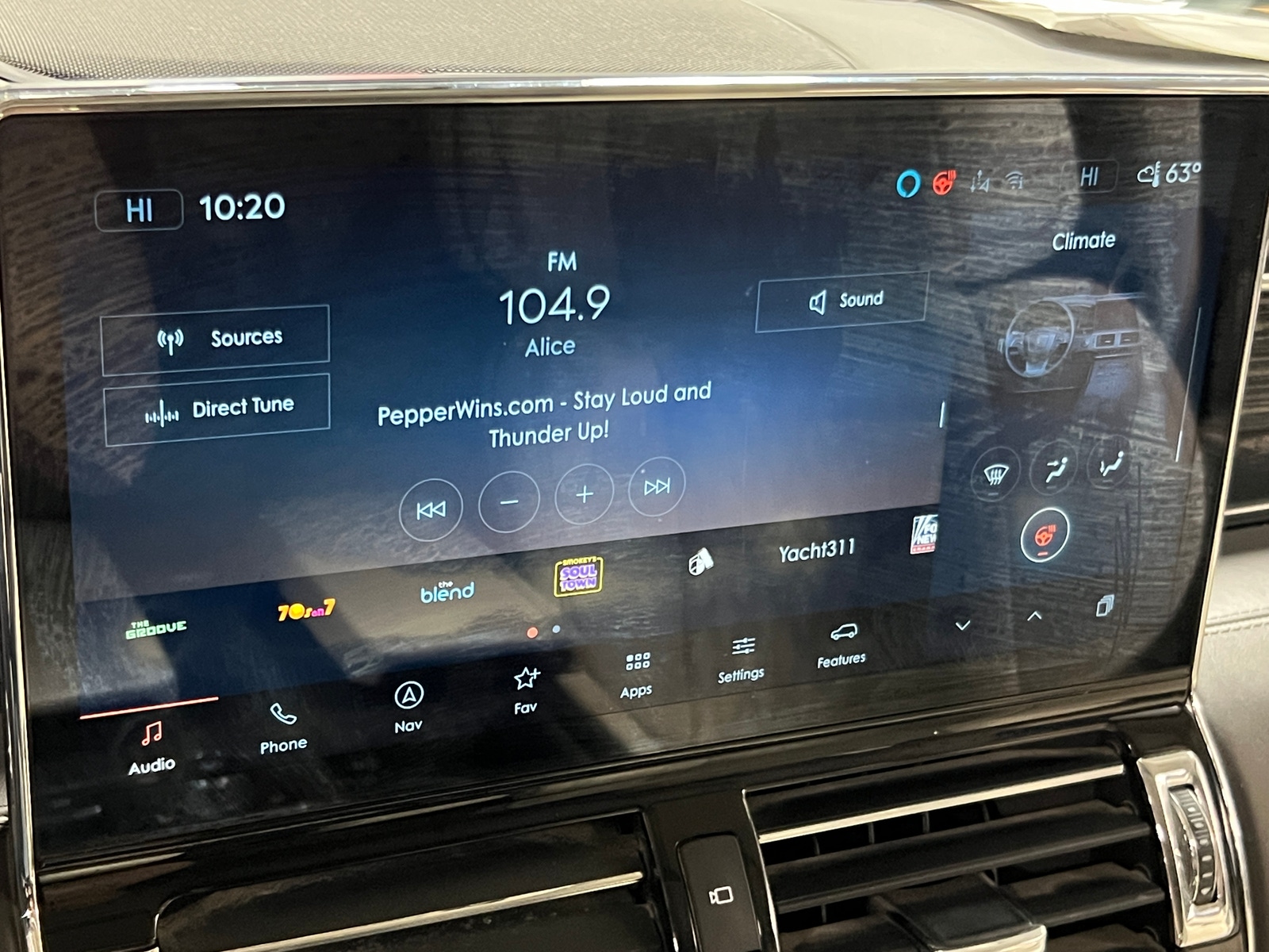 Thumbnail: 2022 Lincoln Navigator - 3