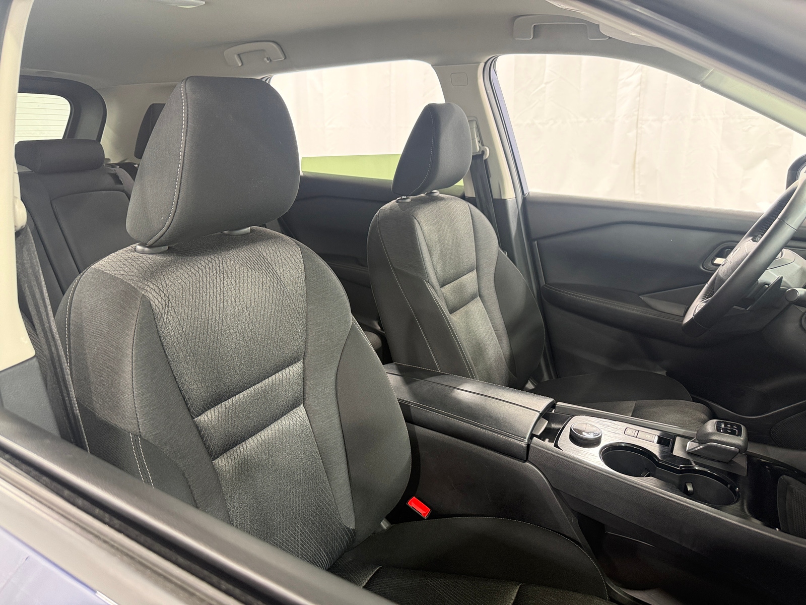 Thumbnail: 2025 Nissan Rogue - 2