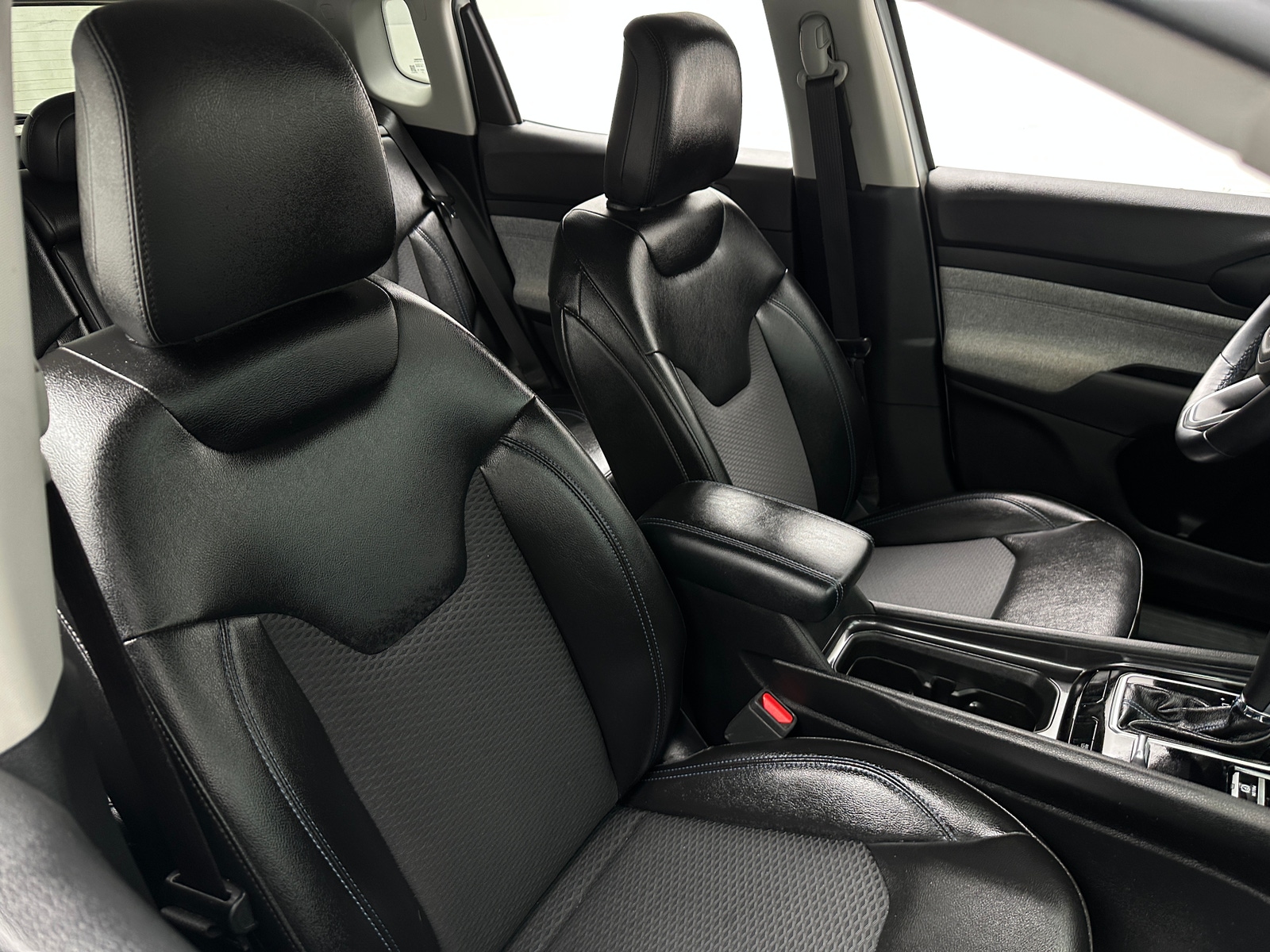 Thumbnail: 2022 Jeep Compass - 2