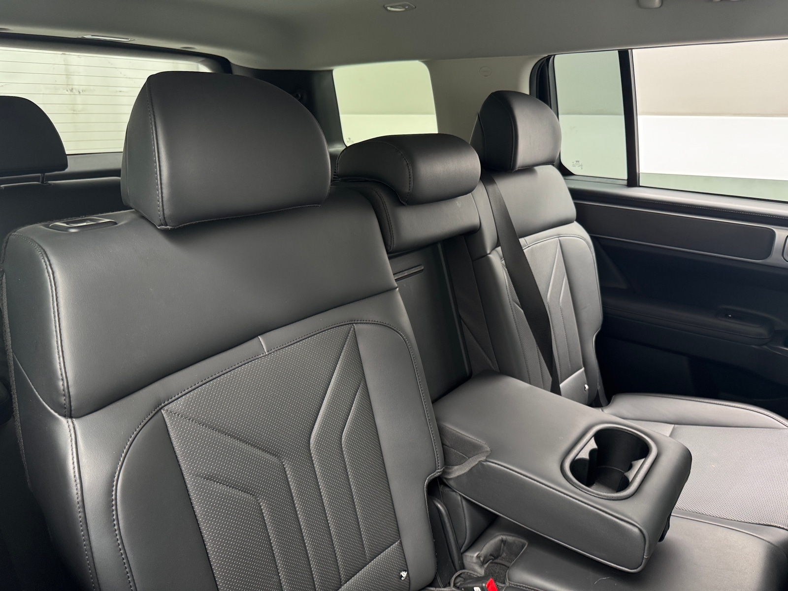 Thumbnail: 2025 Hyundai Santa Fe - 5