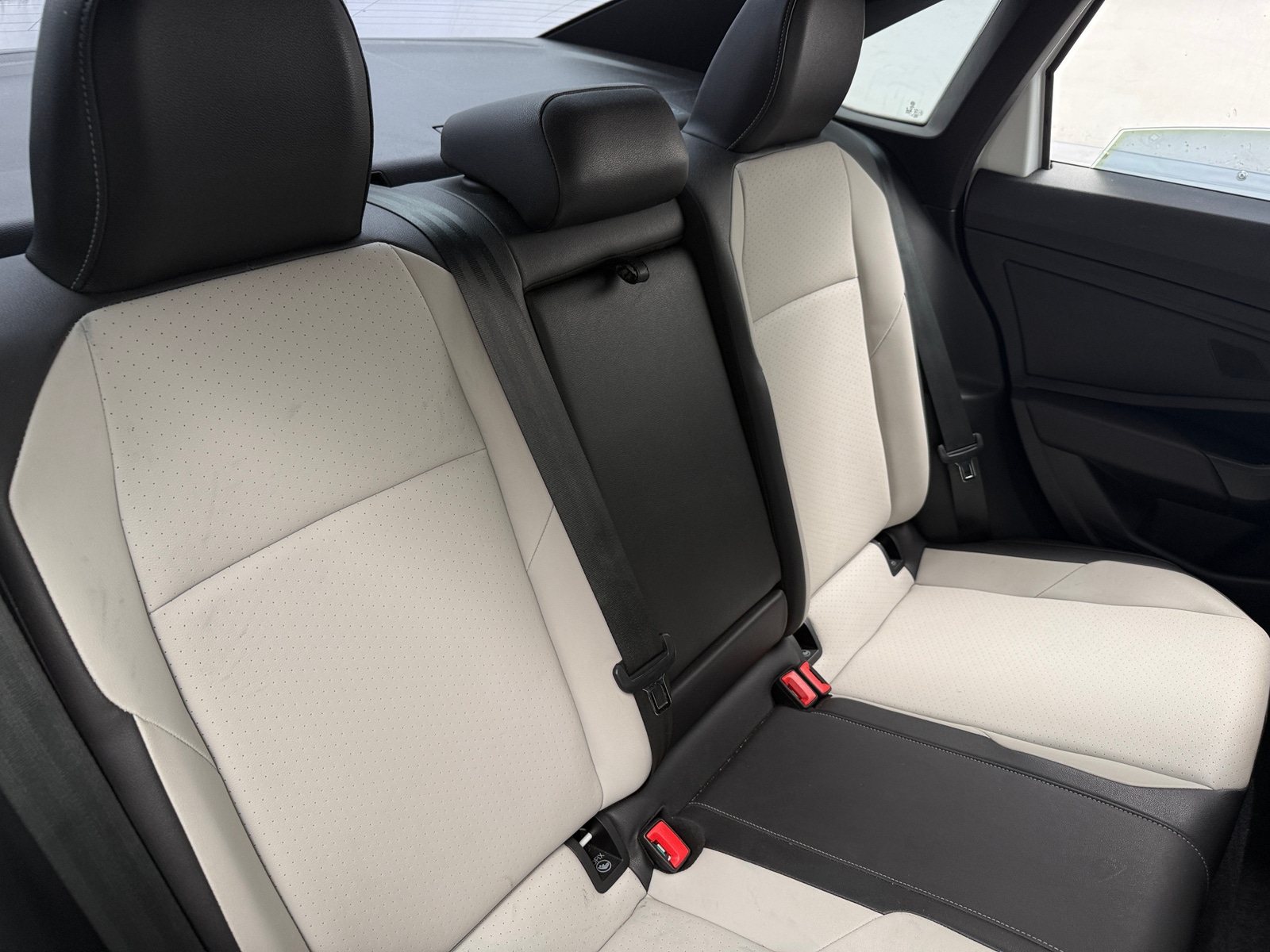 Thumbnail: 2021 Volkswagen Jetta - 6