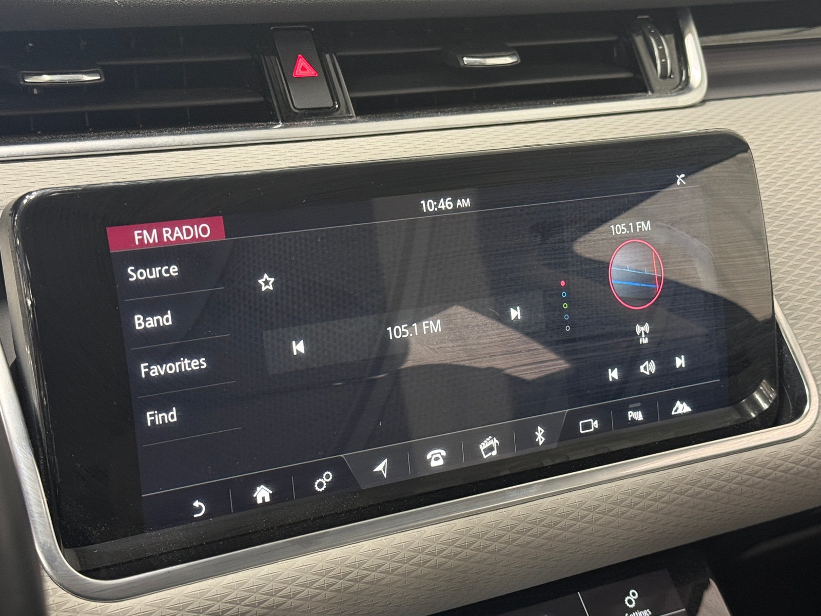 Thumbnail: 2020 Land Rover Range Rover Evoque - 3