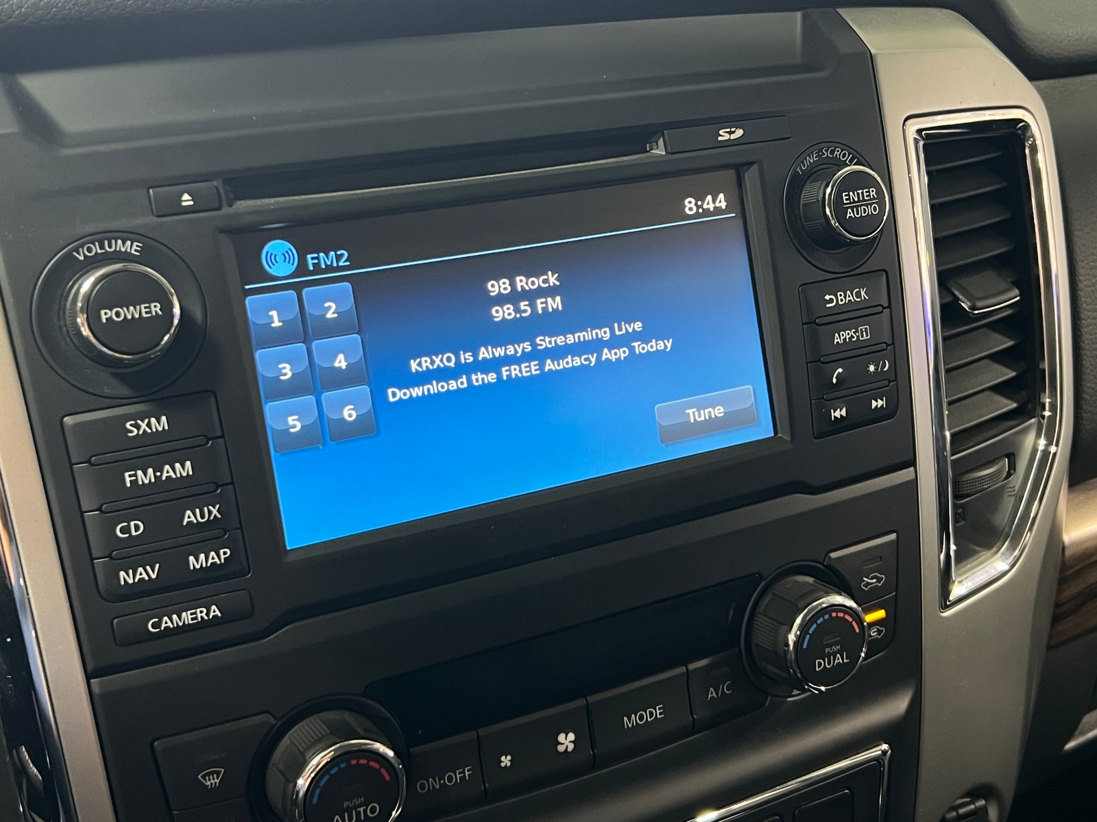 Thumbnail: 2017 Nissan Titan - 3