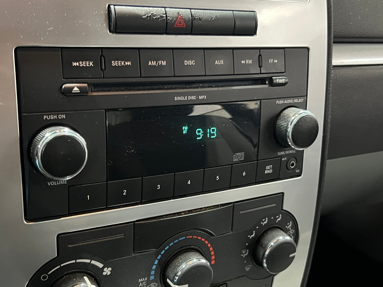 Thumbnail: 2010 Dodge Charger - 4