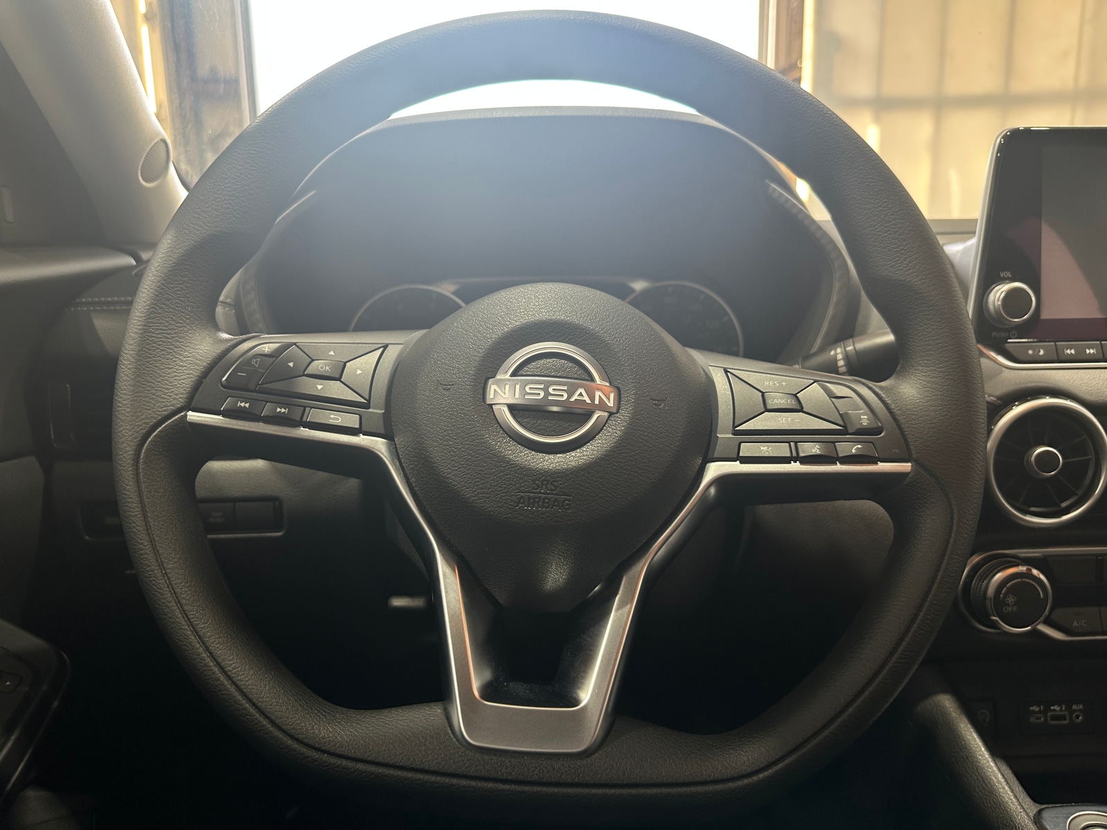 Thumbnail: 2023 Nissan Sentra - 5