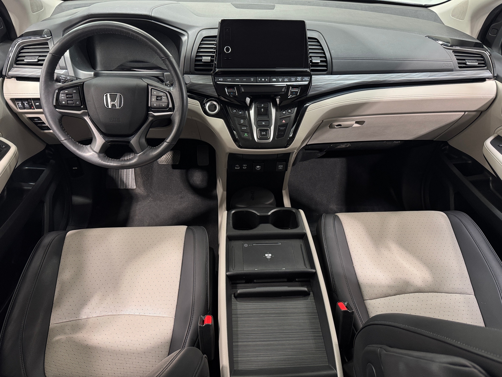 Thumbnail: 2025 Honda Odyssey - 2