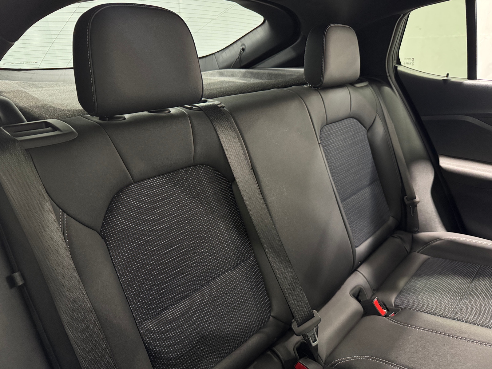 Thumbnail: 2025 Buick Envista - 6