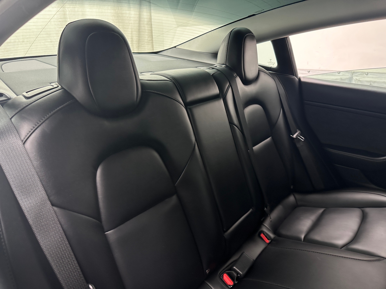 Thumbnail: 2022 Tesla Model 3 - 5