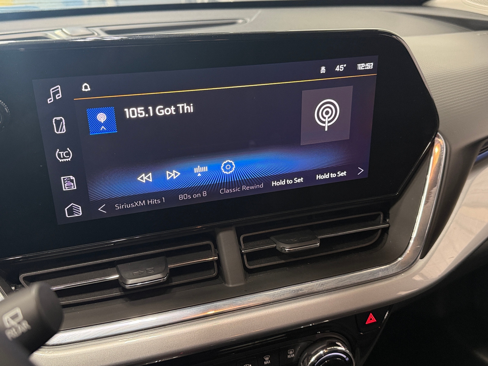 Thumbnail: 2025 Chevrolet Trax - 4