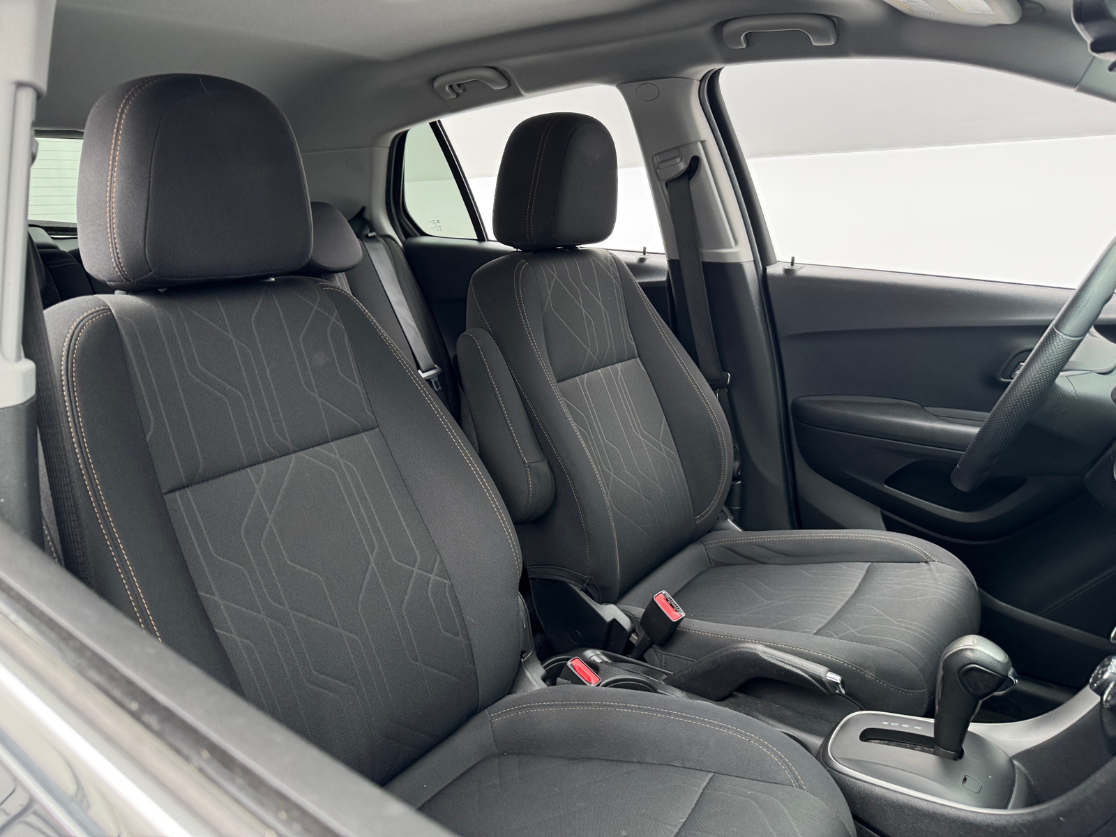 Thumbnail: 2020 Chevrolet Trax - 2