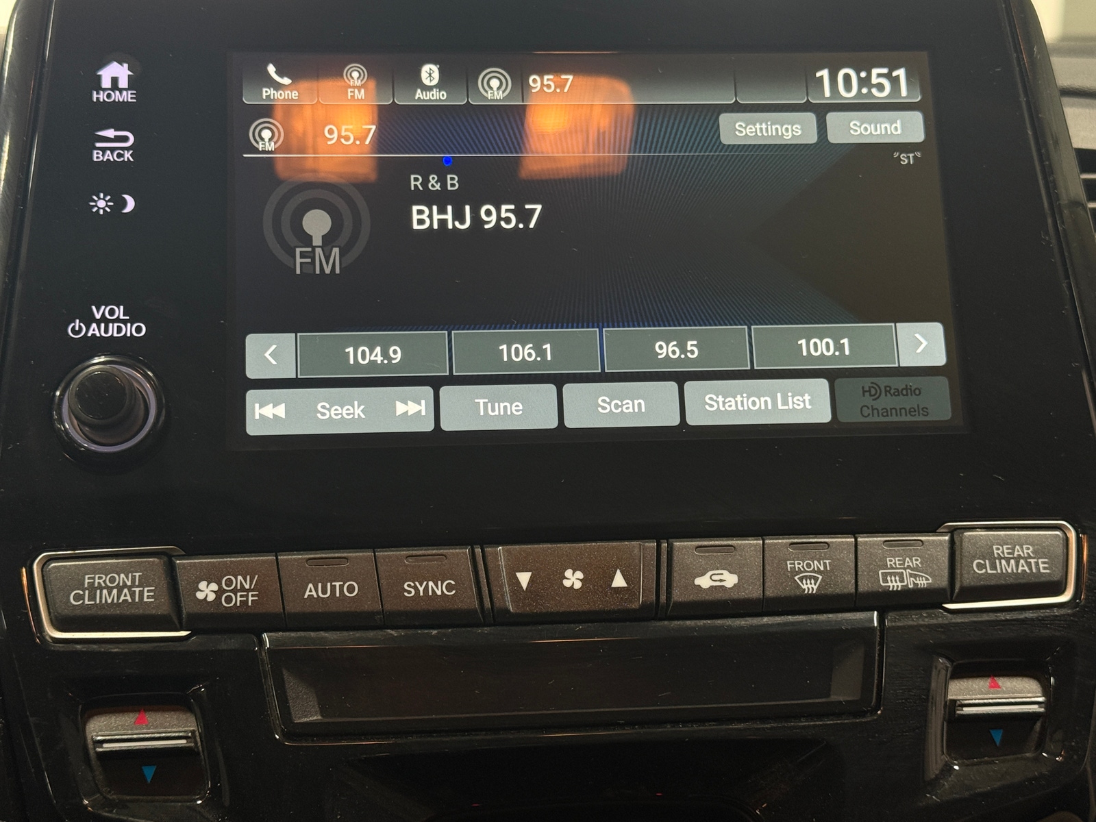 Thumbnail: 2018 Honda Odyssey - 3