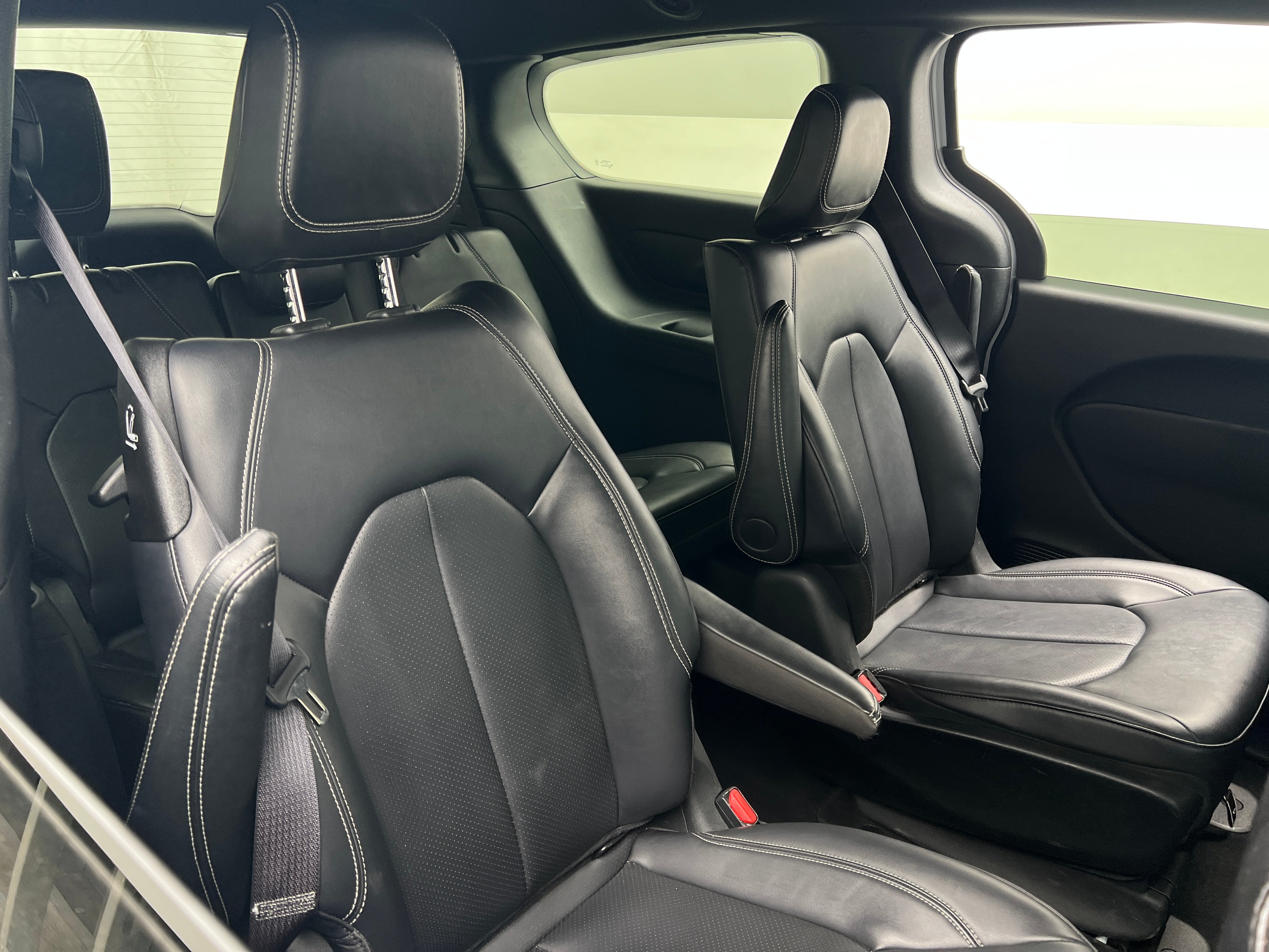 2024 Chrysler Pacifica PHEV