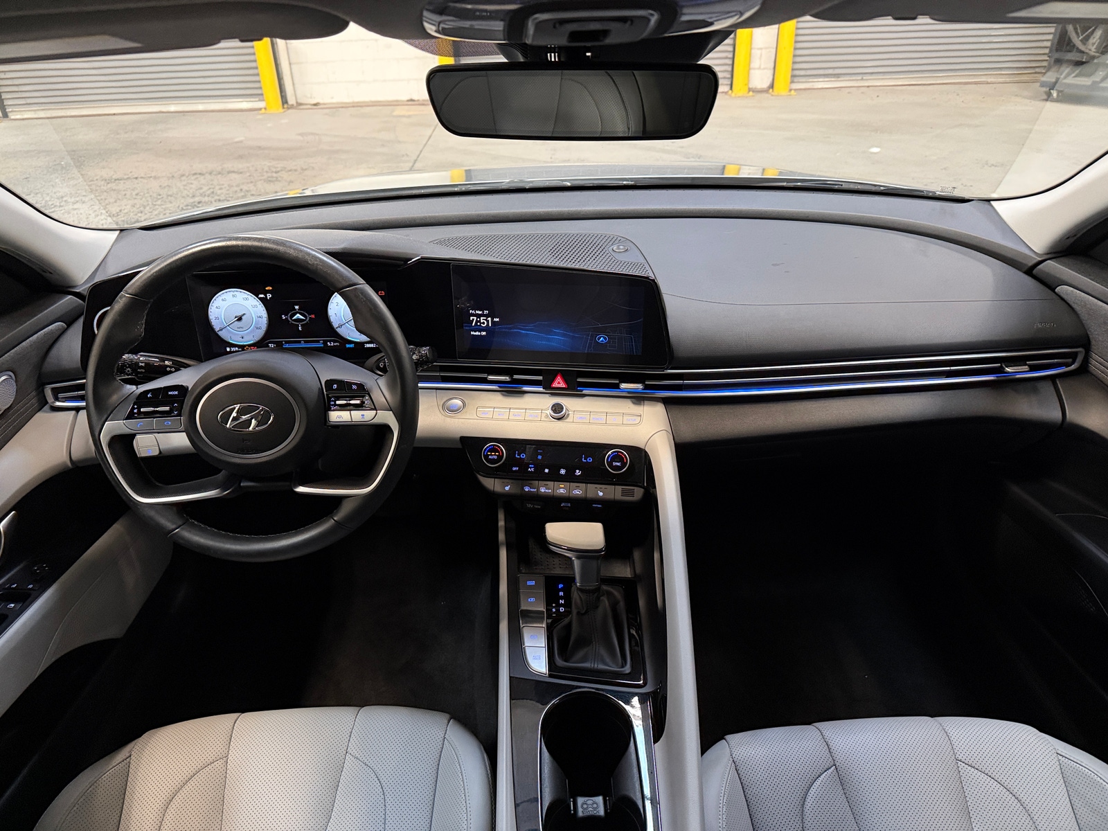 Thumbnail: 2022 Hyundai Elantra - 2