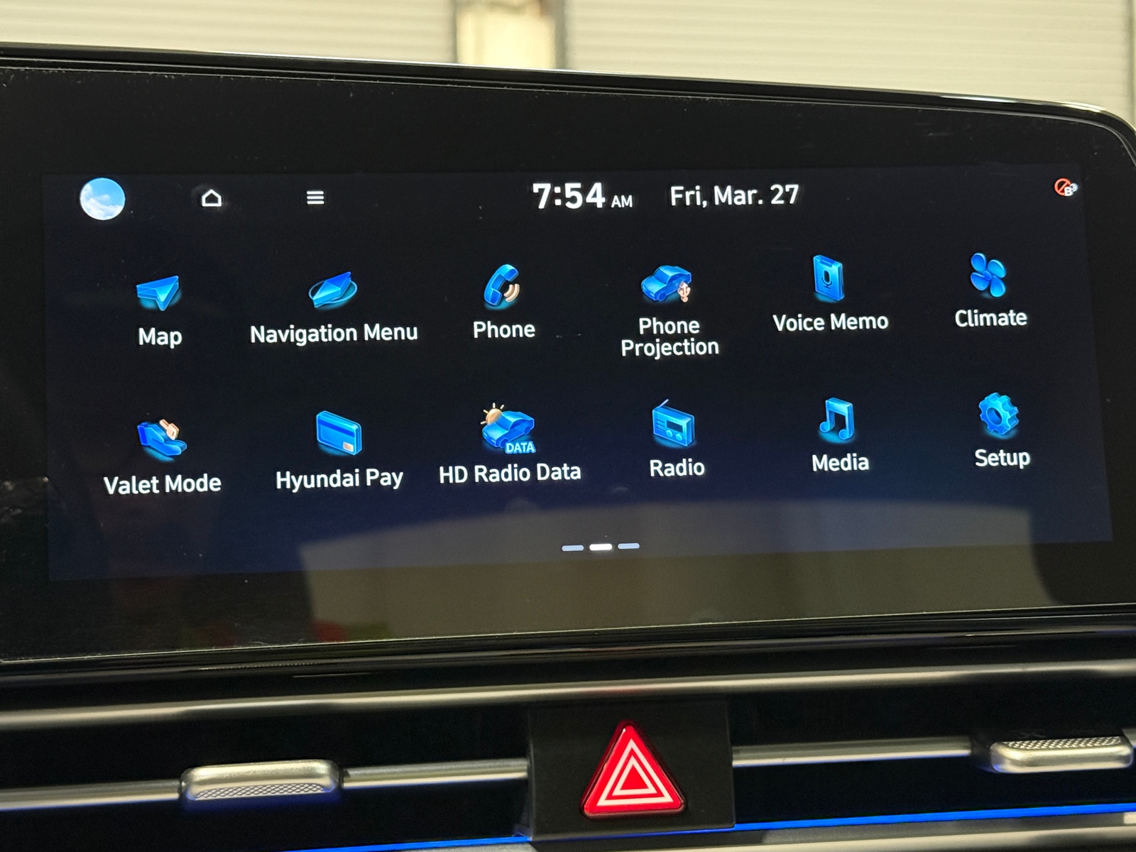 Thumbnail: 2022 Hyundai Elantra - 3