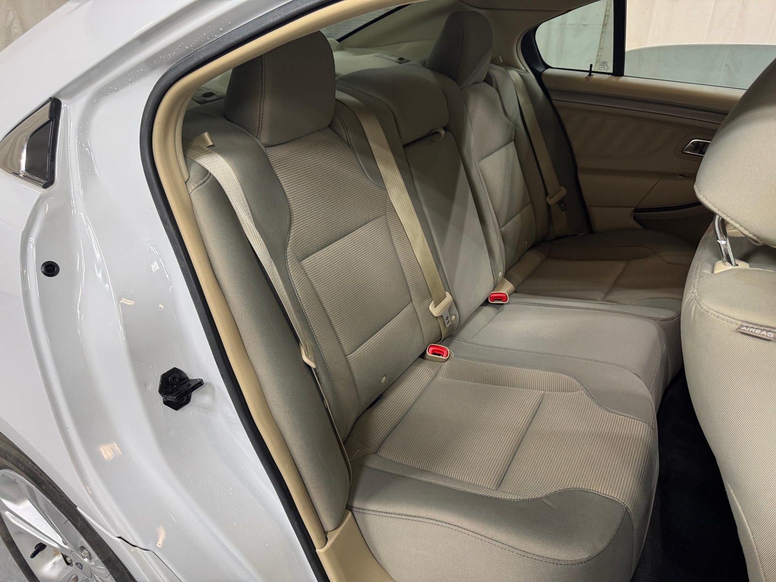 Thumbnail: 2015 Ford Taurus - 6