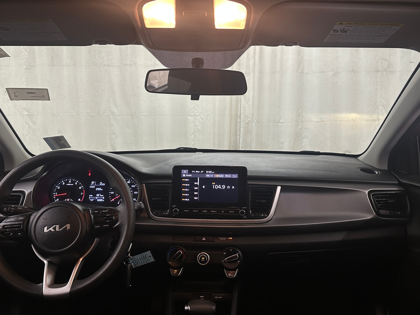 Thumbnail: 2023 Kia Rio - 3