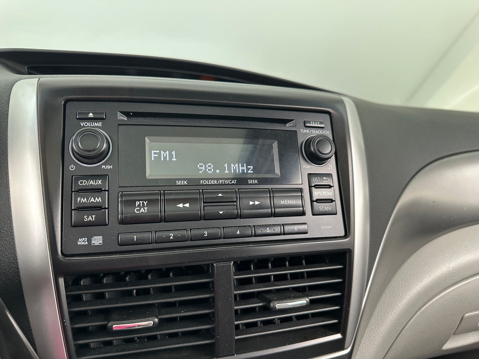 Thumbnail: 2012 Subaru Forester - 4