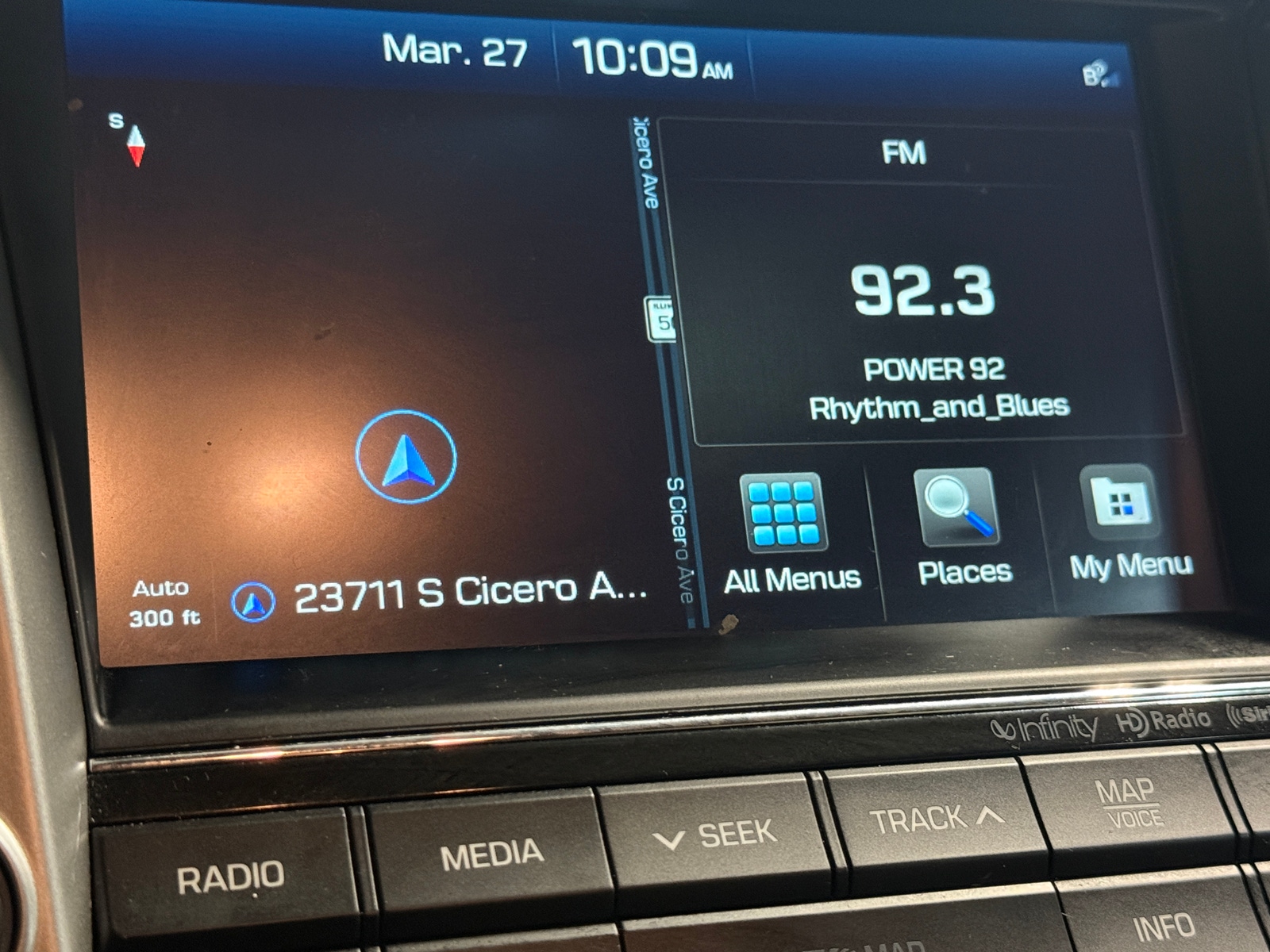 Thumbnail: 2017 Hyundai Tucson - 3