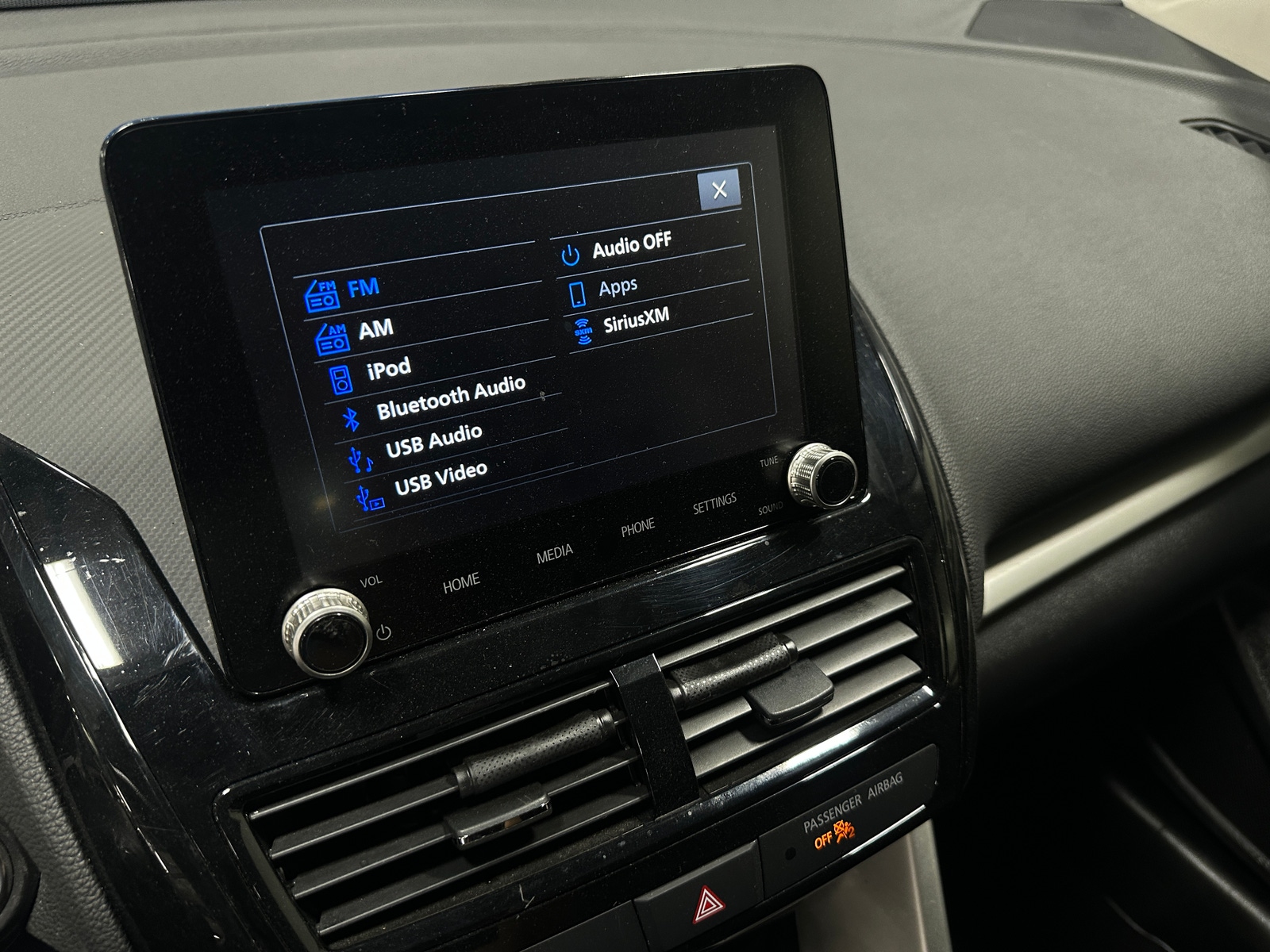 Thumbnail: 2024 Mitsubishi Eclipse Cross - 4