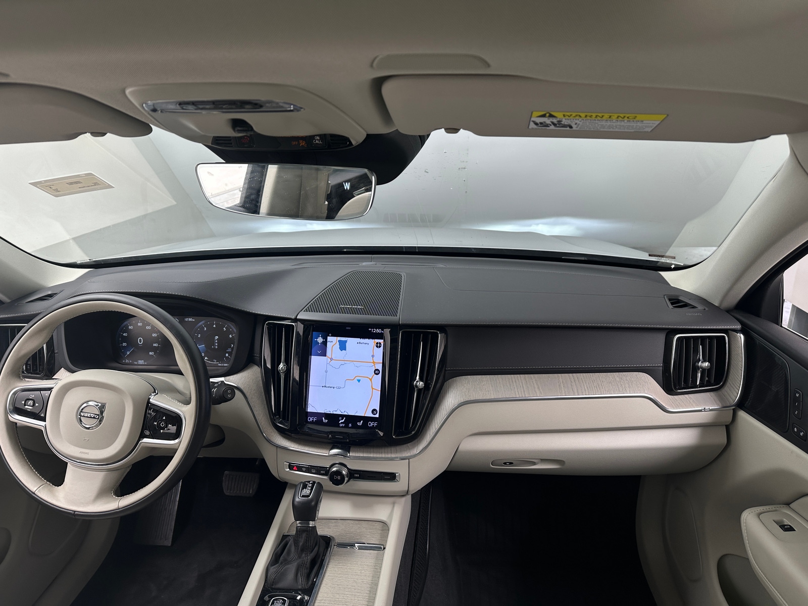 Thumbnail: 2021 Volvo XC60 - 2