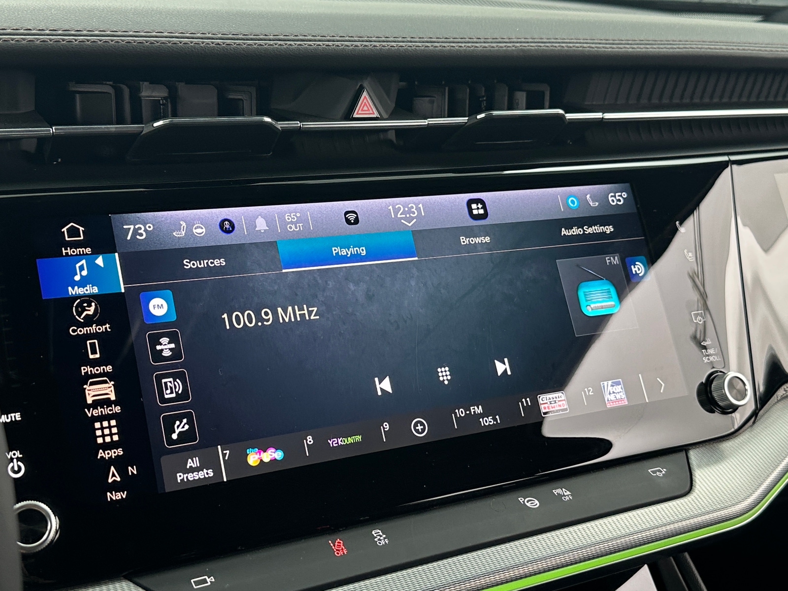 Thumbnail: 2025 Jeep Wagoneer S - 3