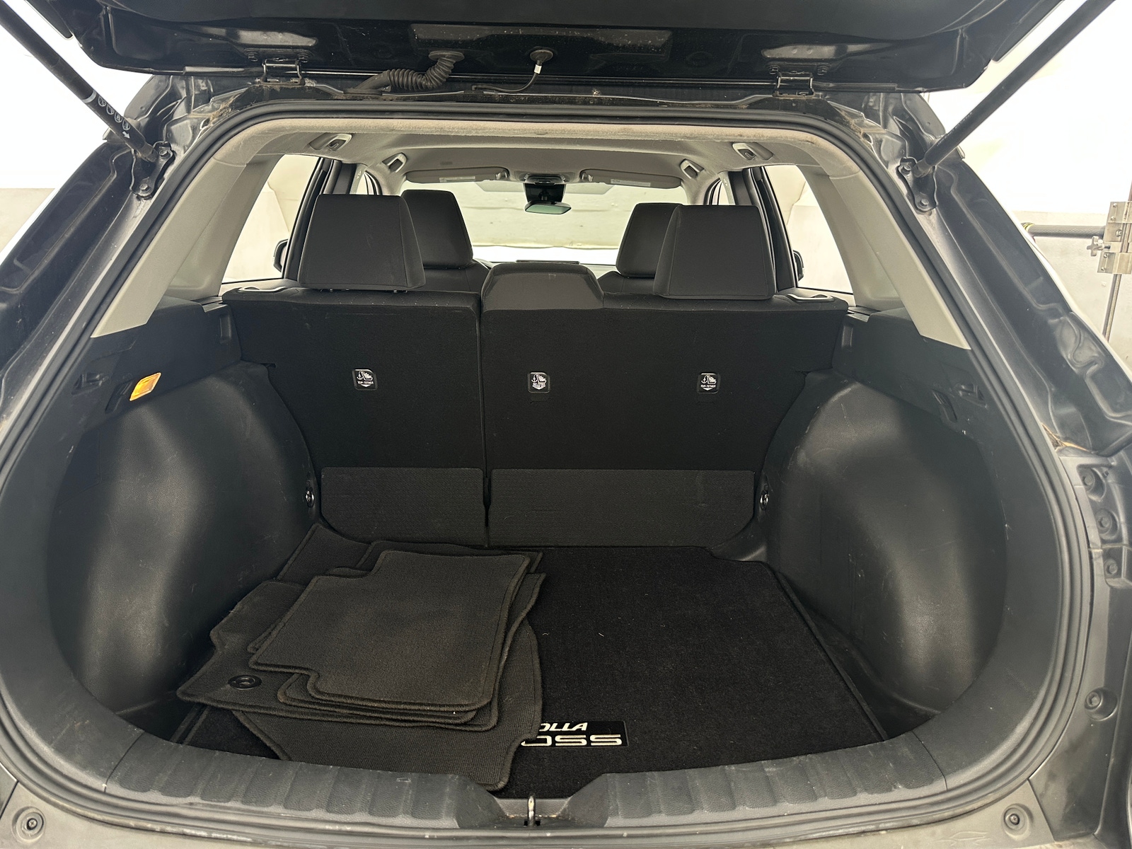 Thumbnail: 2022 Toyota Corolla Cross - 7