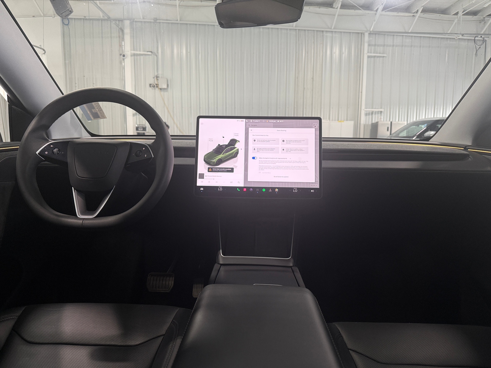 Thumbnail: 2026 Tesla Model Y - 2