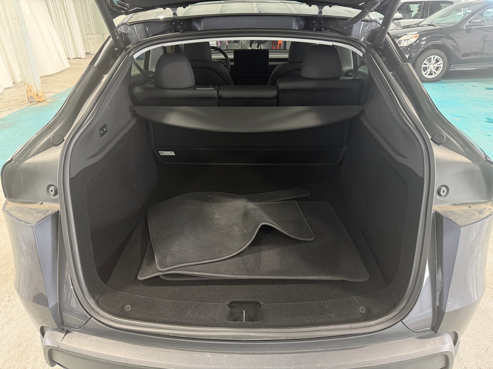 Thumbnail: 2026 Tesla Model Y - 6