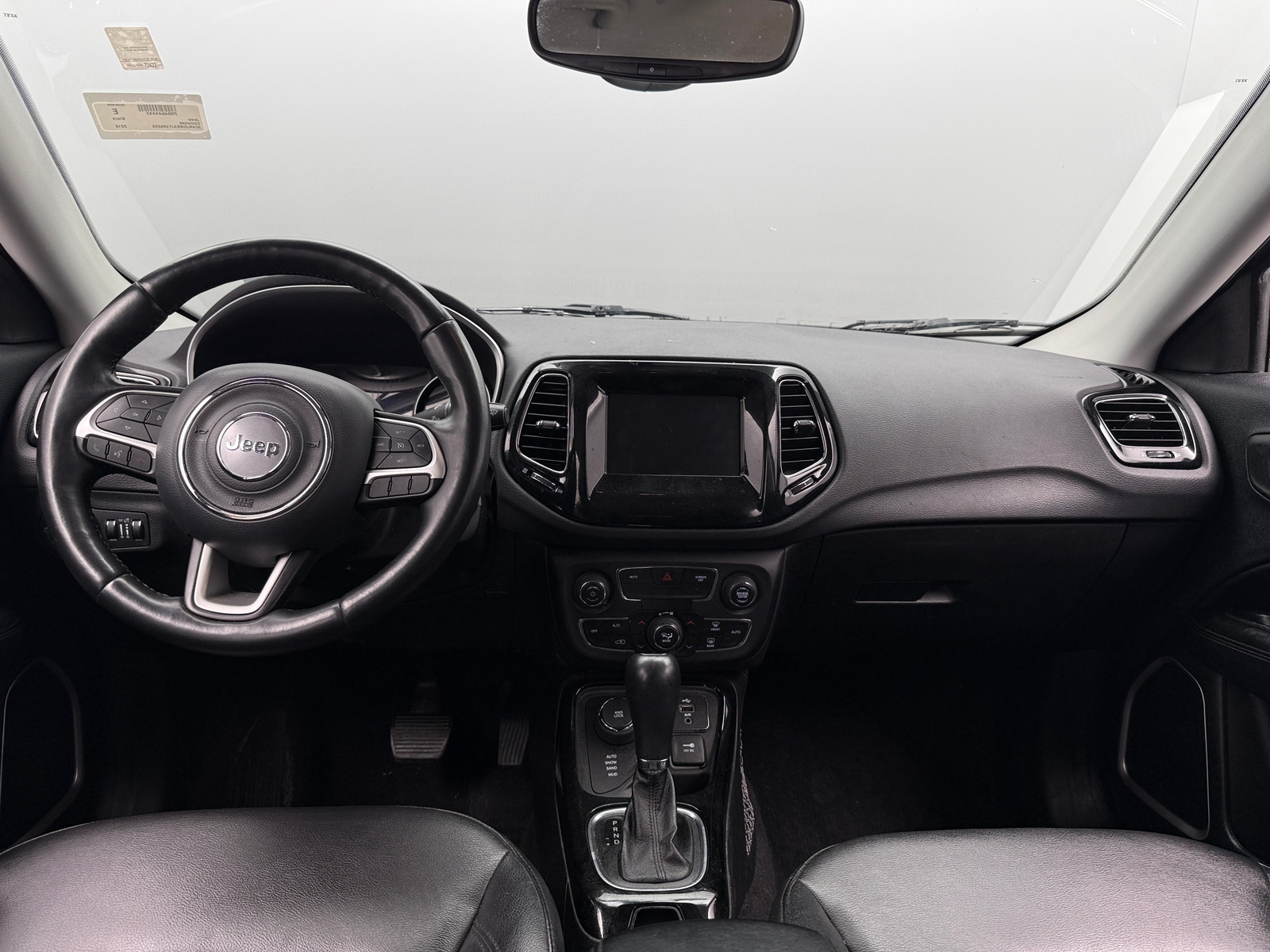 Thumbnail: 2018 Jeep Compass - 3