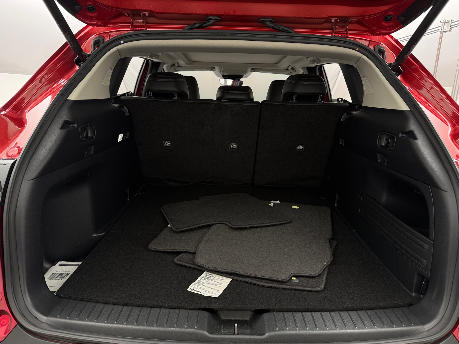 Thumbnail: 2025 Mazda CX-50 - 6