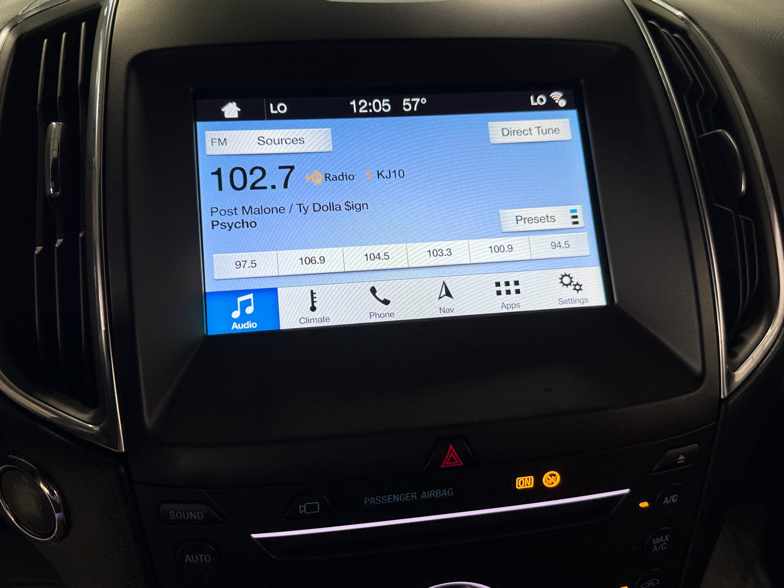 Thumbnail: 2019 Ford Edge - 3