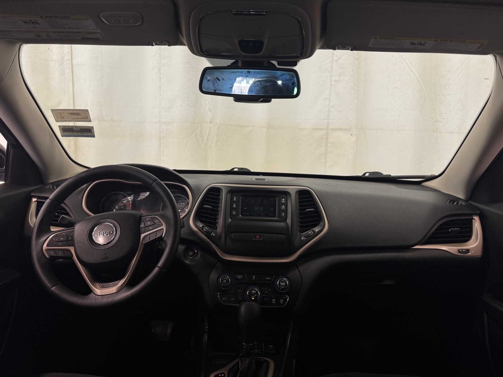 Thumbnail: 2016 Jeep Cherokee - 3